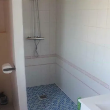- Le Colombier Holiday home Mazan